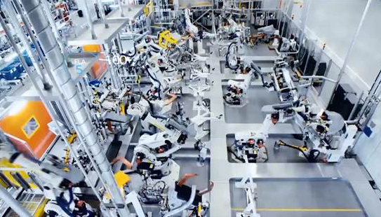 制造業(yè)的變革,智能工廠走向落地